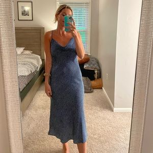 lucy paris NWT blue and white slip dress